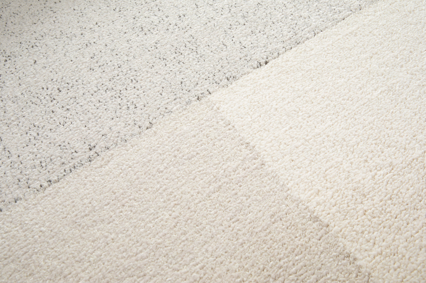 Cumulus low Pile Shaggy rug Siver Grey and Cream Combination