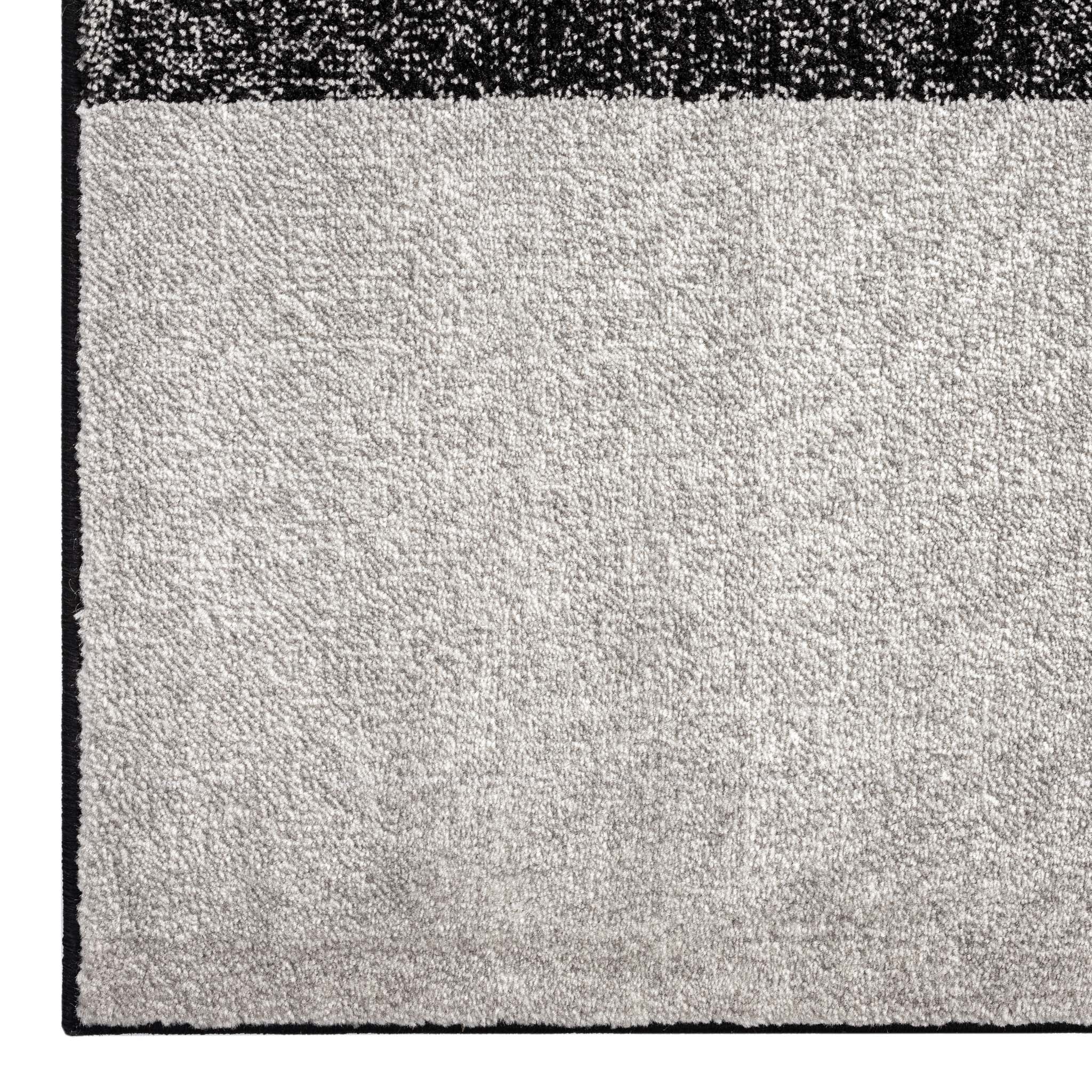 Boston 1166 Black Hallway Runner