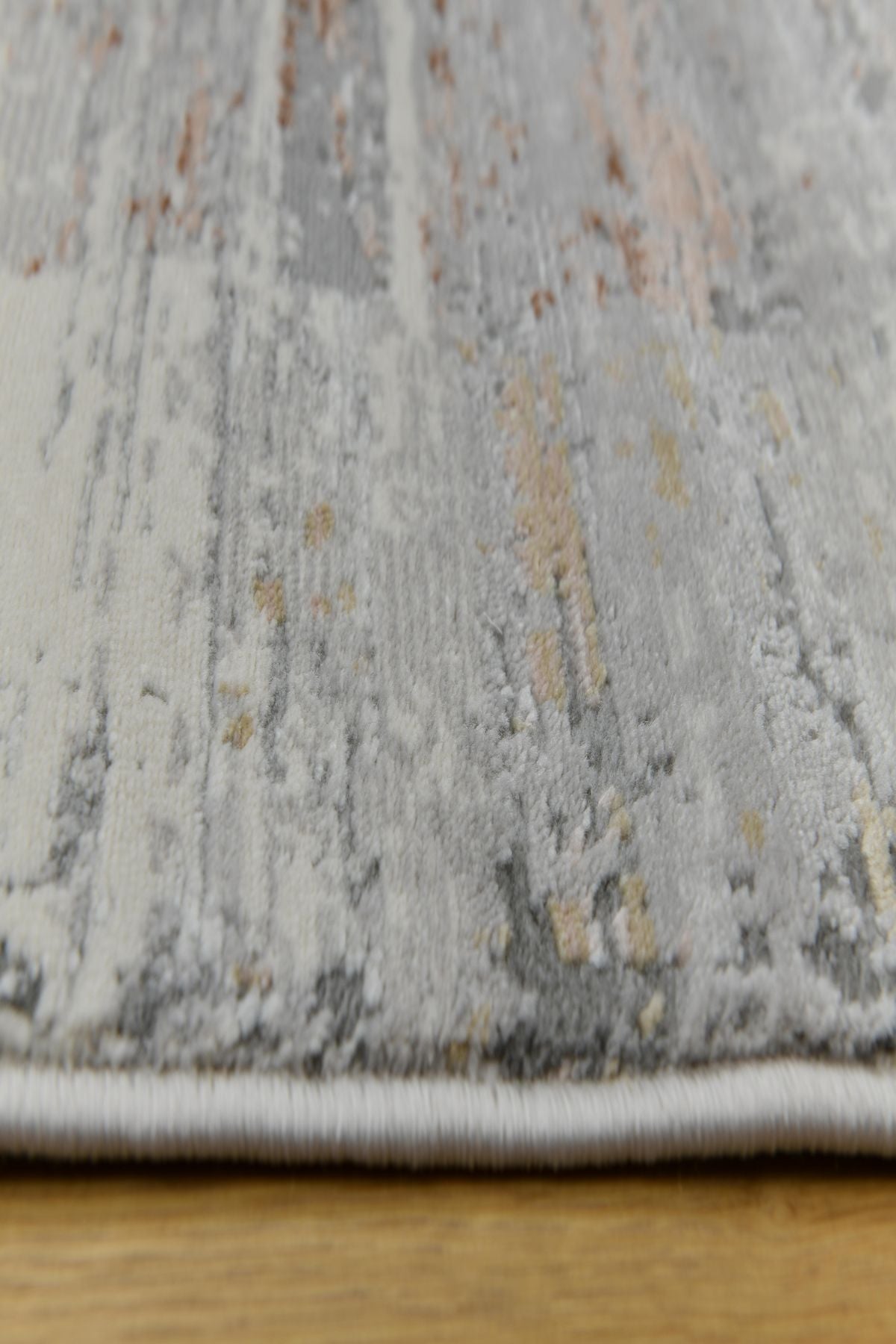 UPGRADE YOUR HOME AESTHETICS WITH CARISMA RUGS, WHERE STYLE MEETS AFFORDABILITY