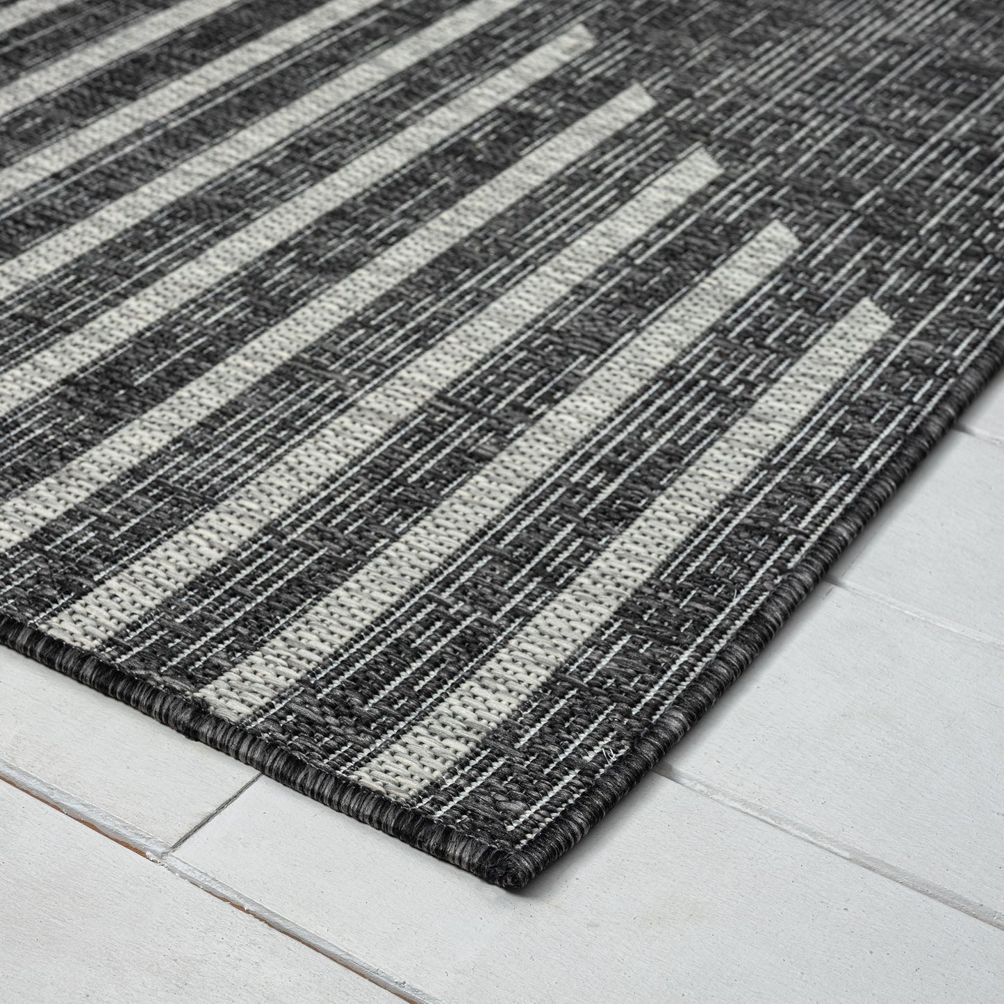 Patio In/Out door 425 Ebony Runner