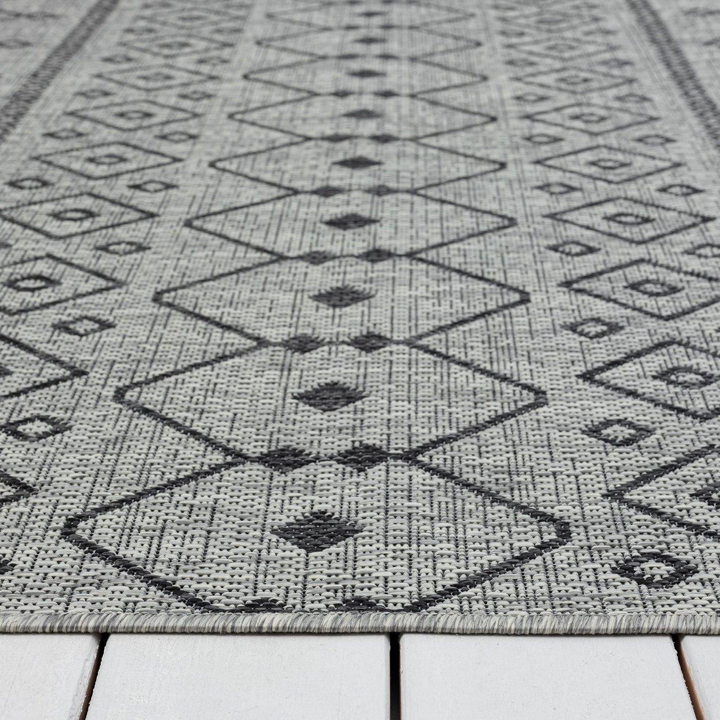 Patio In/Out door 423 Lava Runner
