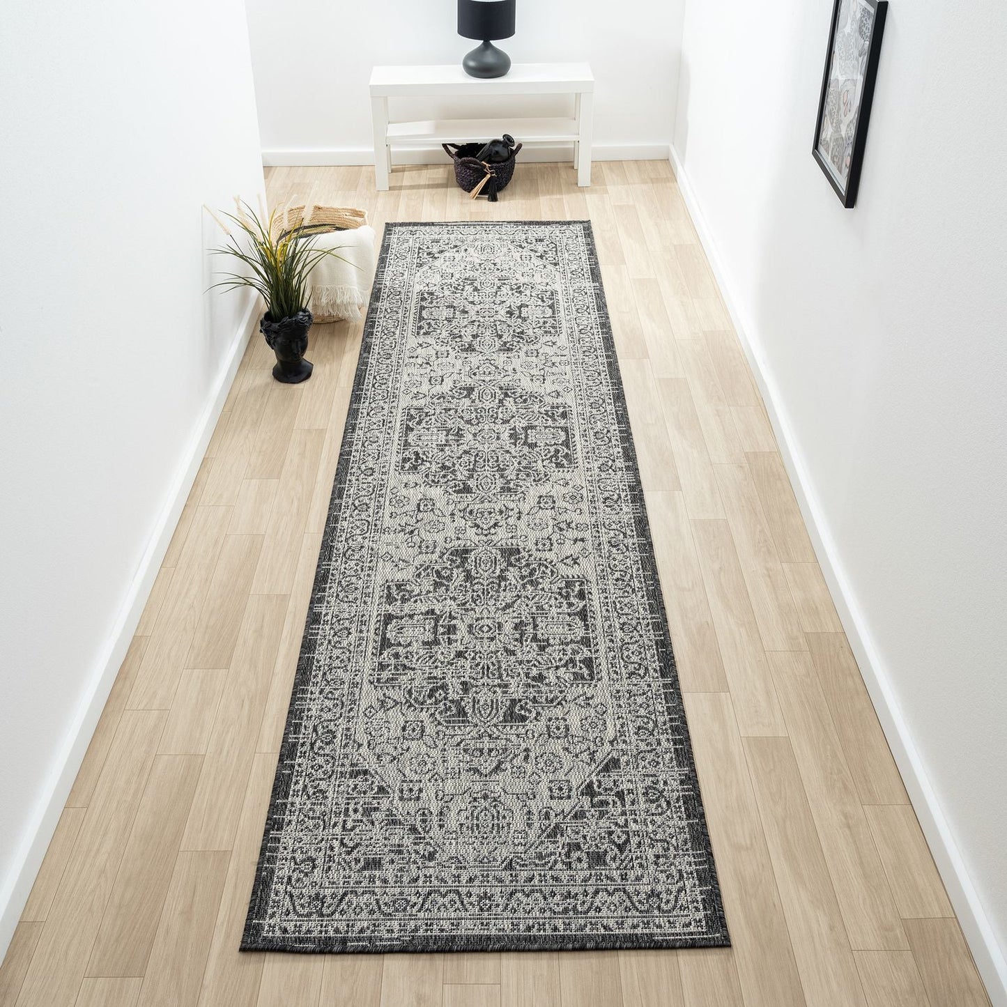 Patio In/Out door 424 Slate Runner