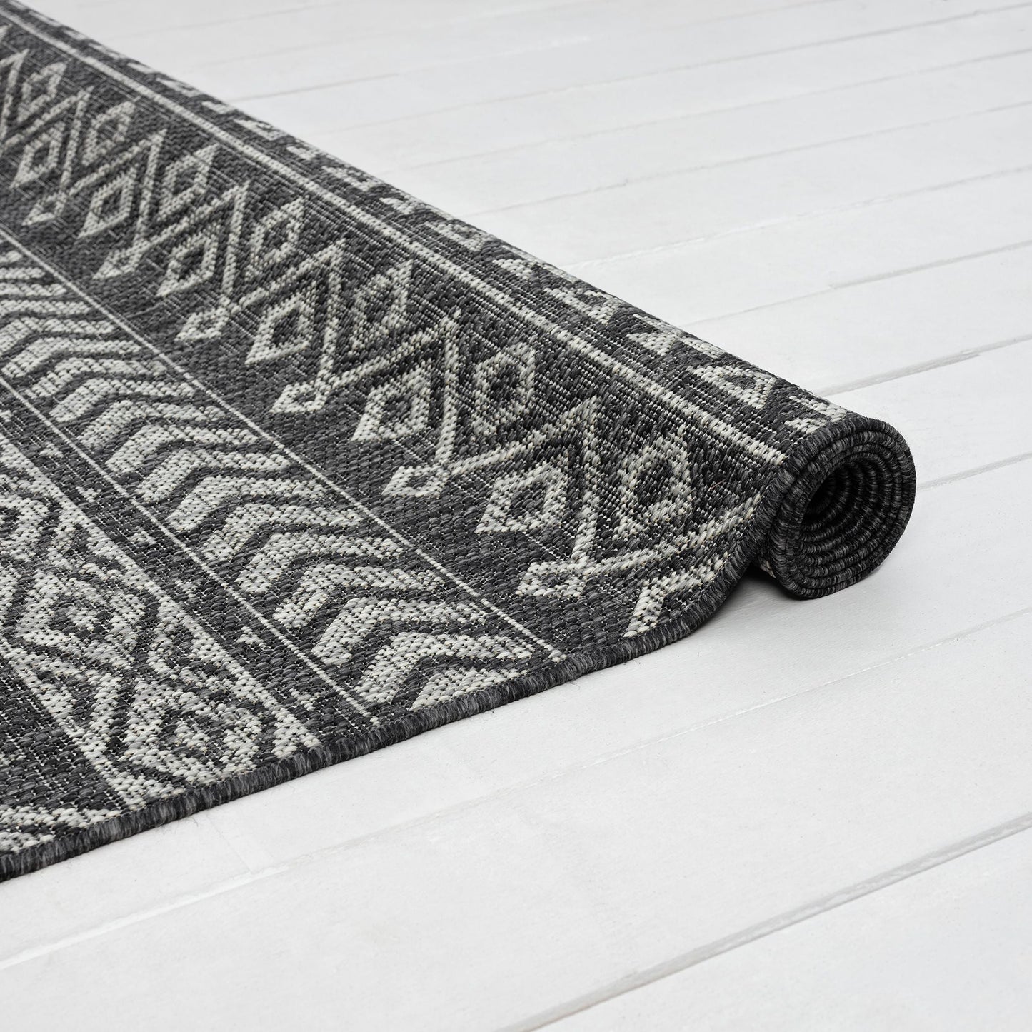 Patio In/Out door 421 Charcoal Runner
