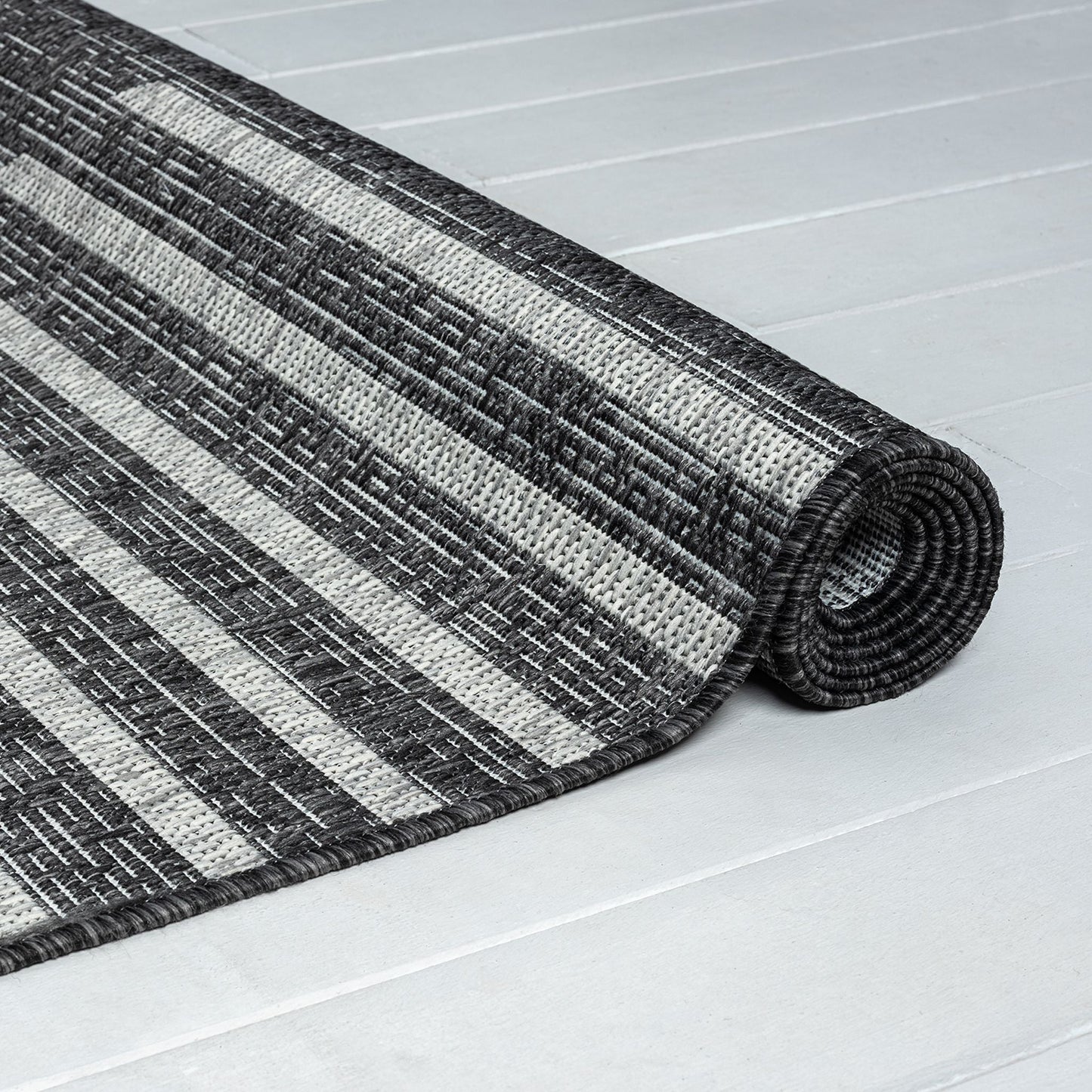 Patio In/Out door 425 Ebony
