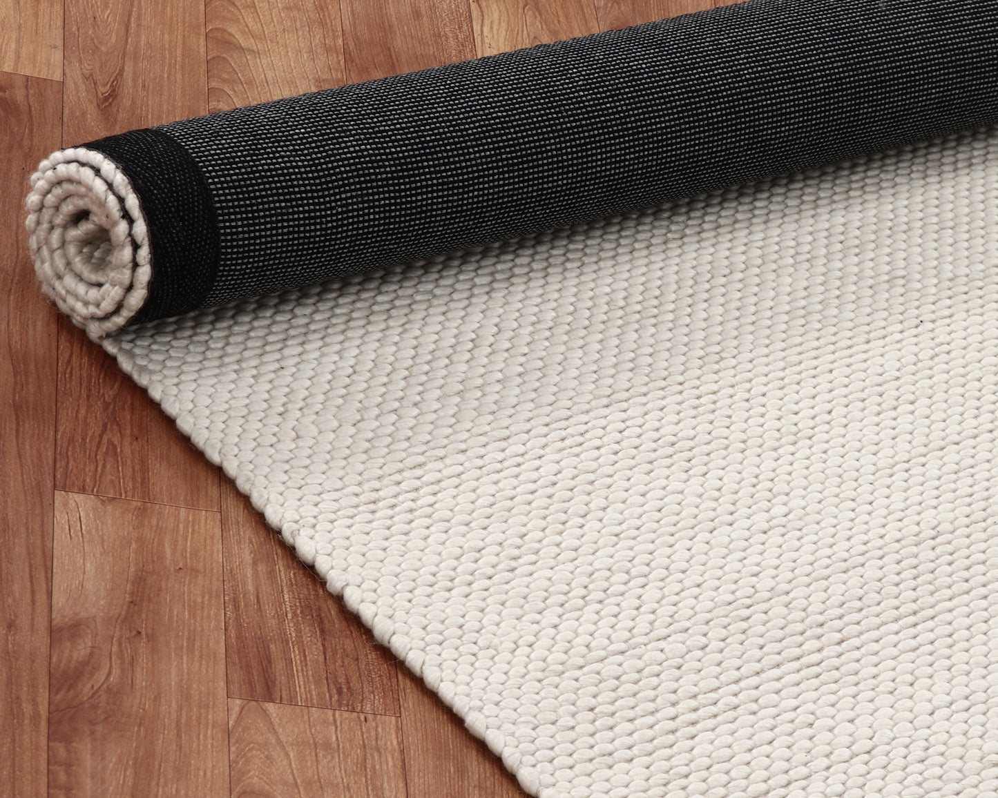 Swag Woolen Braided premium quality NZ Wool rugs blended with Viscose