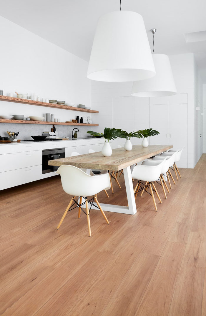 Aged-Blackbutt-Oakleaf-Laminate-1200x1843