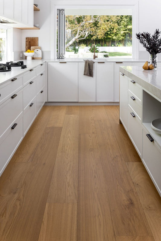 Wide Plank Valley Oak